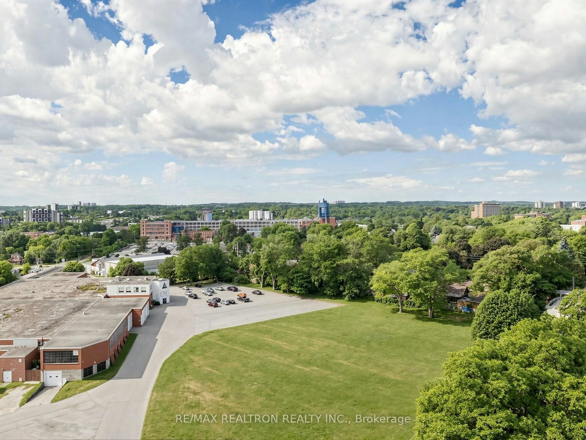 1210-15 Wellington Street S, Kitchener, ON, N2G 0E4 - 30
