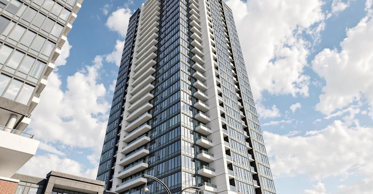1210-15 Wellington Street S, Kitchener, ON, N2G 0E4