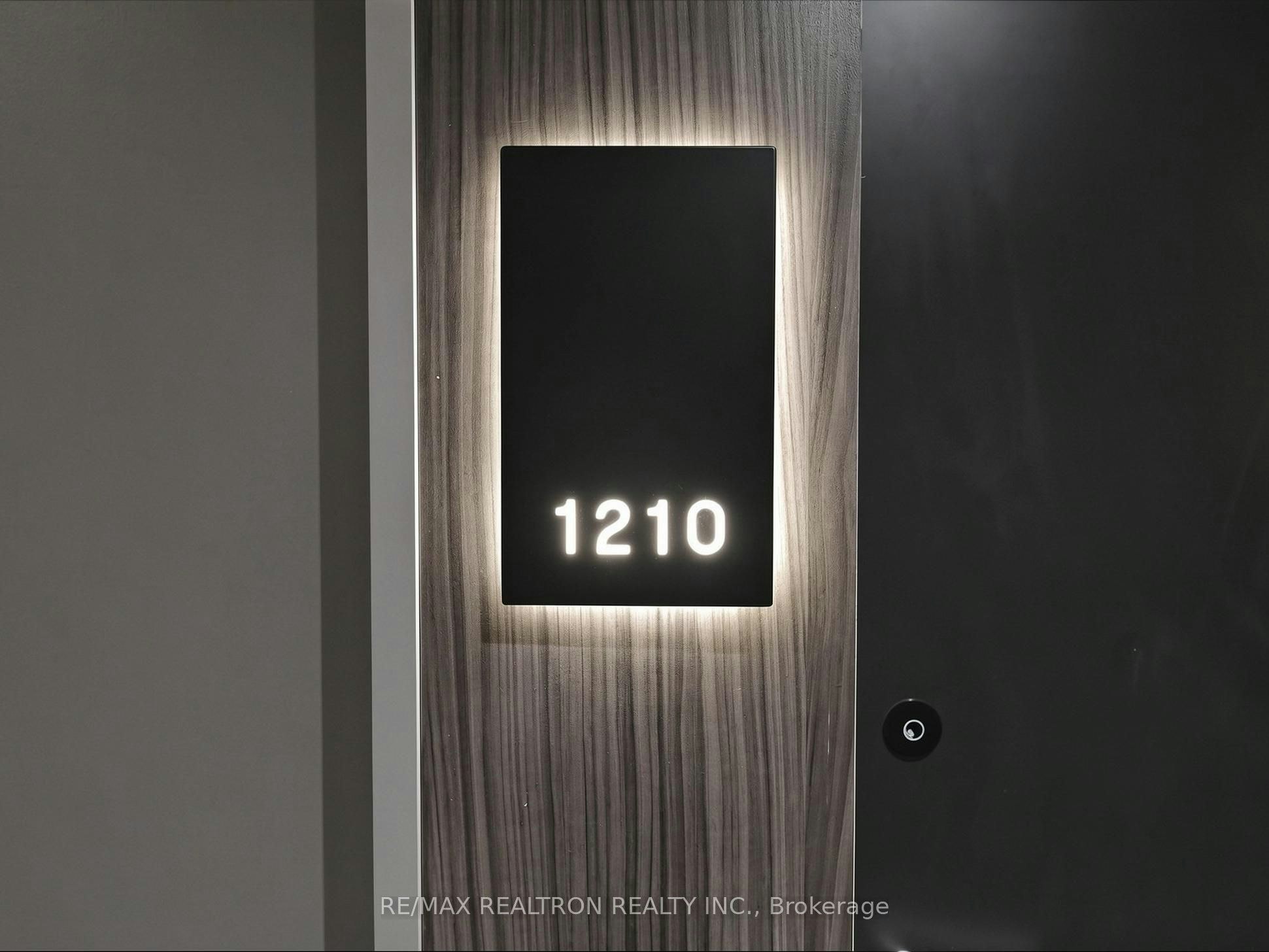 1210-15 Wellington Street S, Kitchener, ON, N2G 0E4 - 6