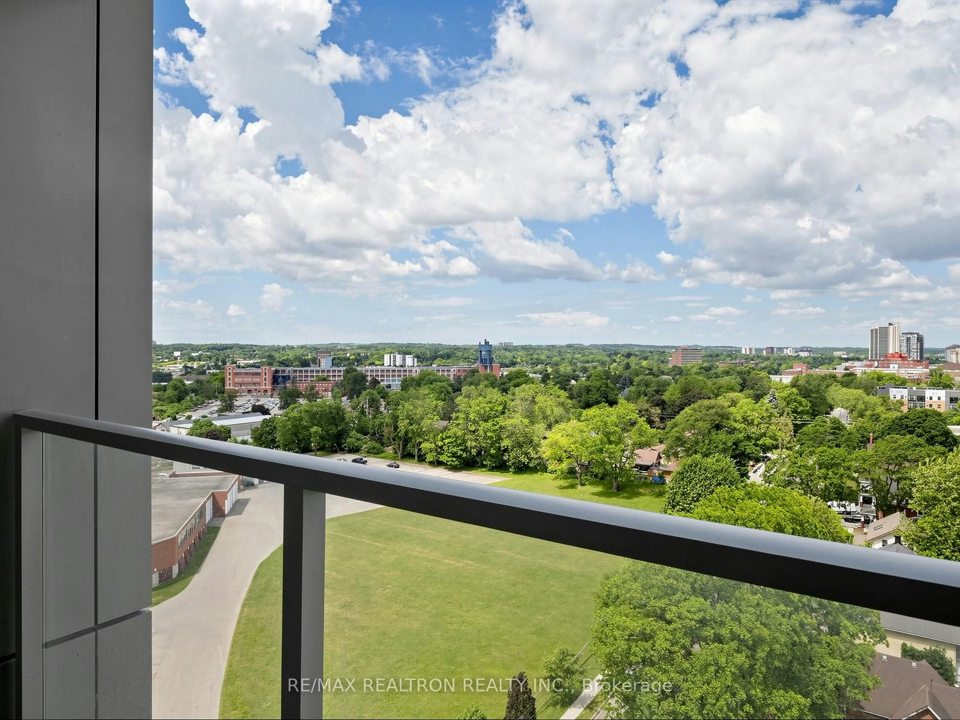 1210-15 Wellington Street S, Kitchener, ON, N2G 0E4 - 25