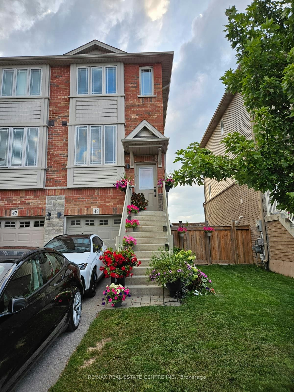 49 Edenrock Drive, Hamilton, ON, L8E 0G6