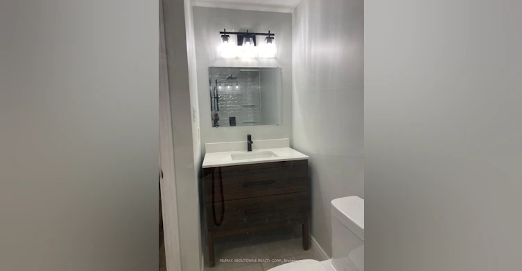 63B-541 Winston Road, Grimsby, ON, L3M 0C5 - 19