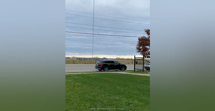 63B-541 Winston Road, Grimsby, ON, L3M 0C5 - 28