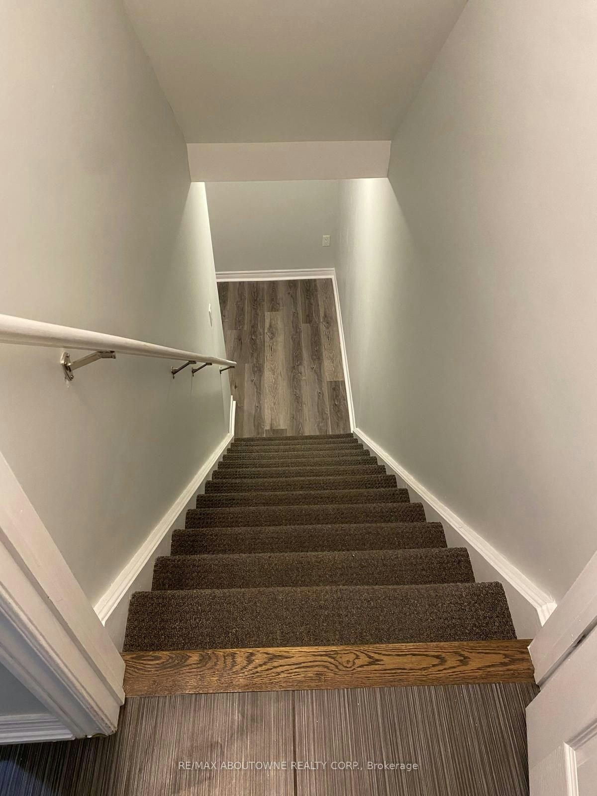 63B-541 Winston Road, Grimsby, ON, L3M 0C5 - 14