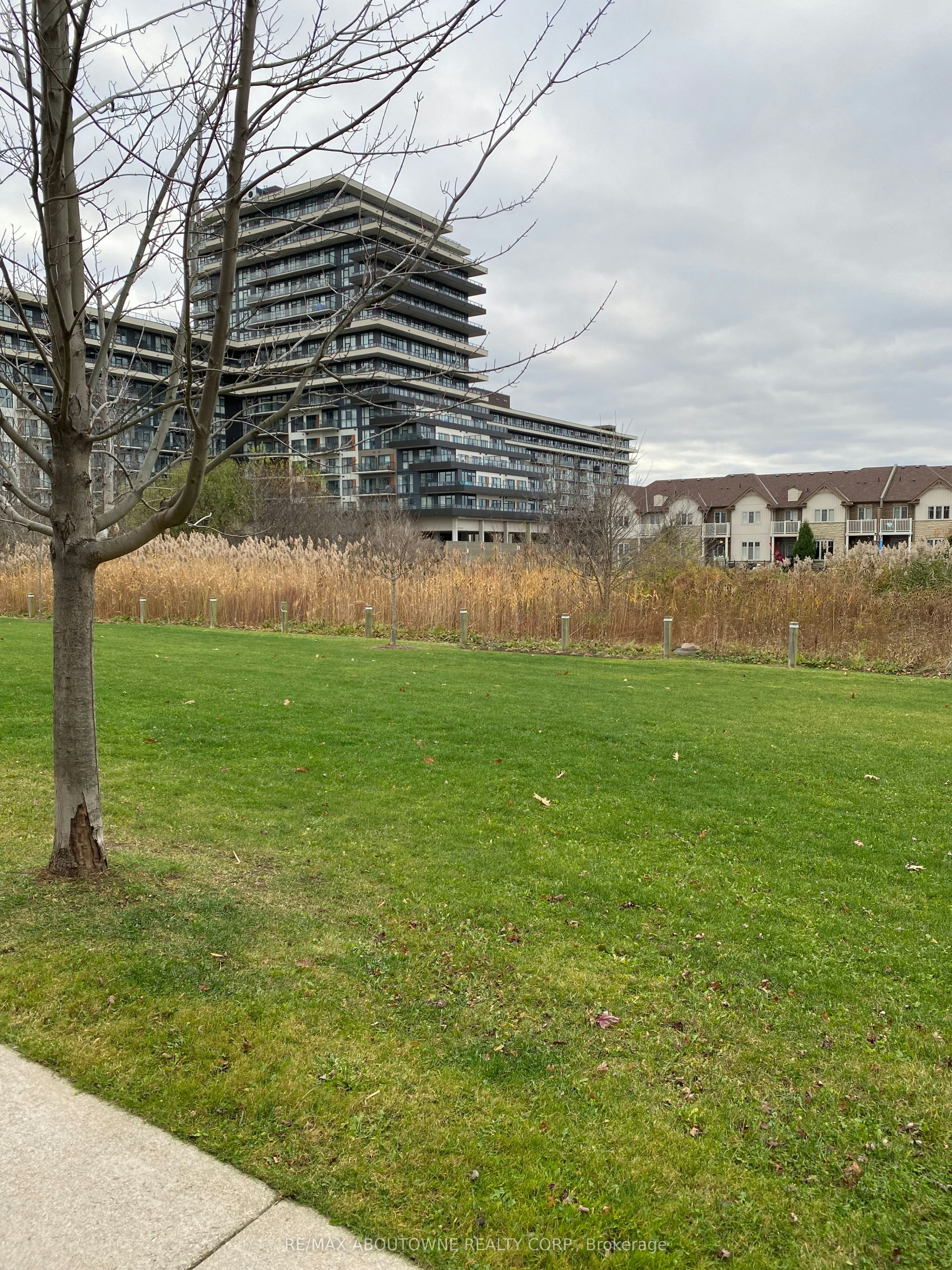 63B-541 Winston Road, Grimsby, ON, L3M 0C5 - 31