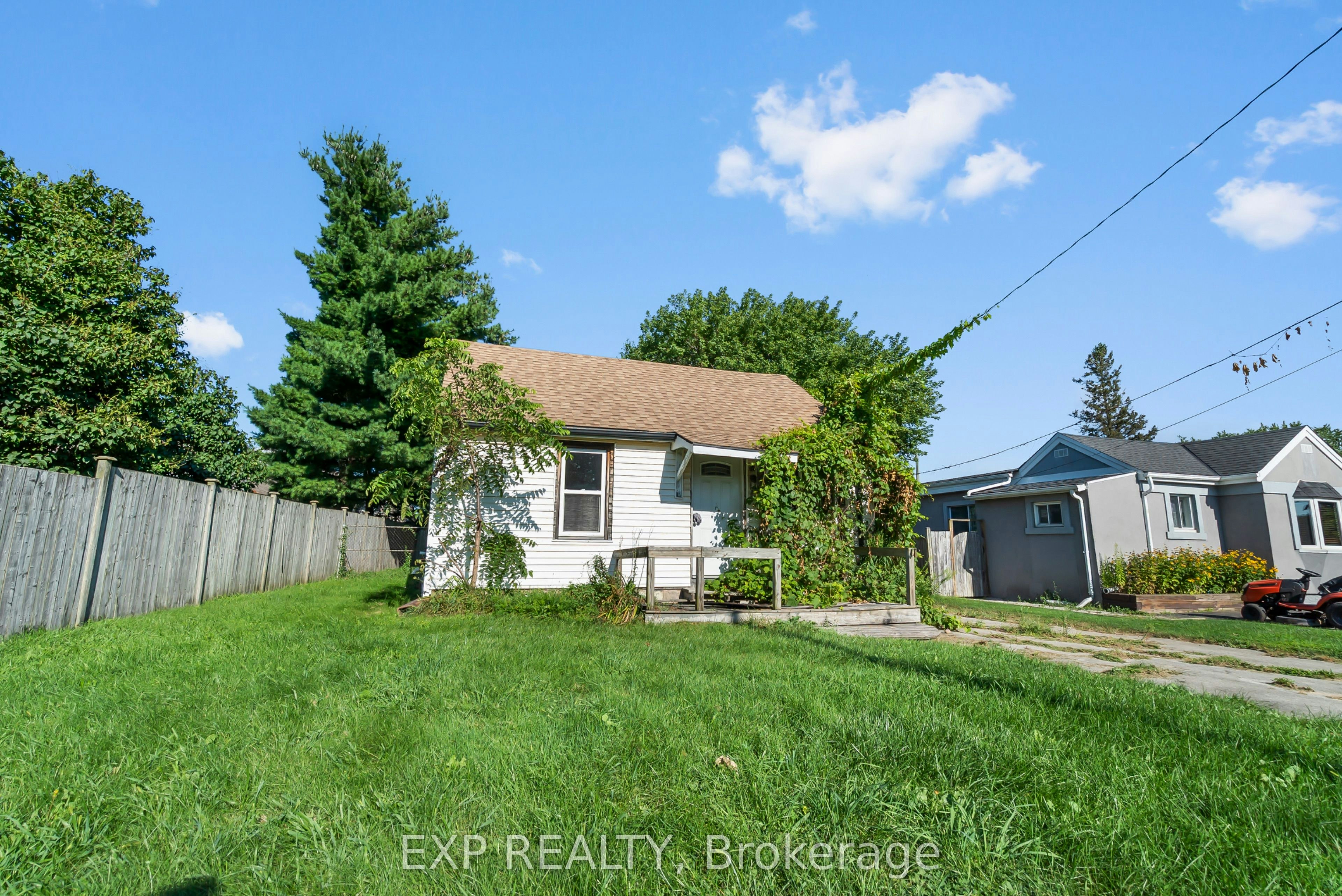 5098 Drummond Road, Niagara Falls, ON, L2E 6E4
