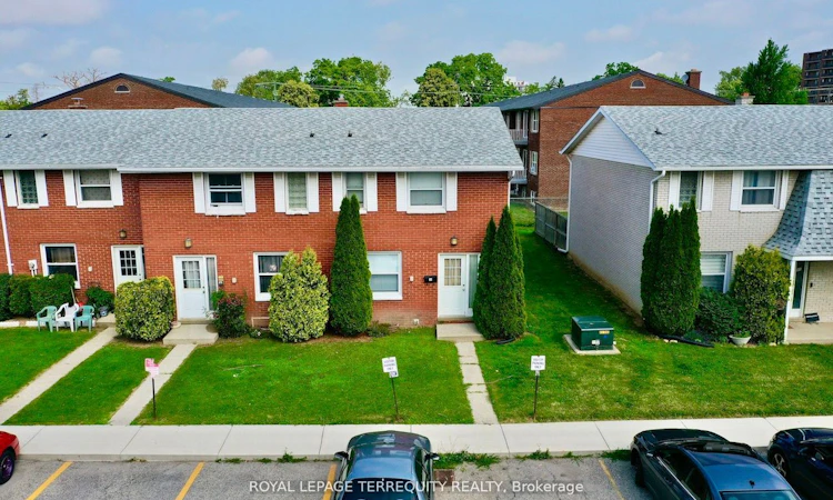 35 Orchard Place