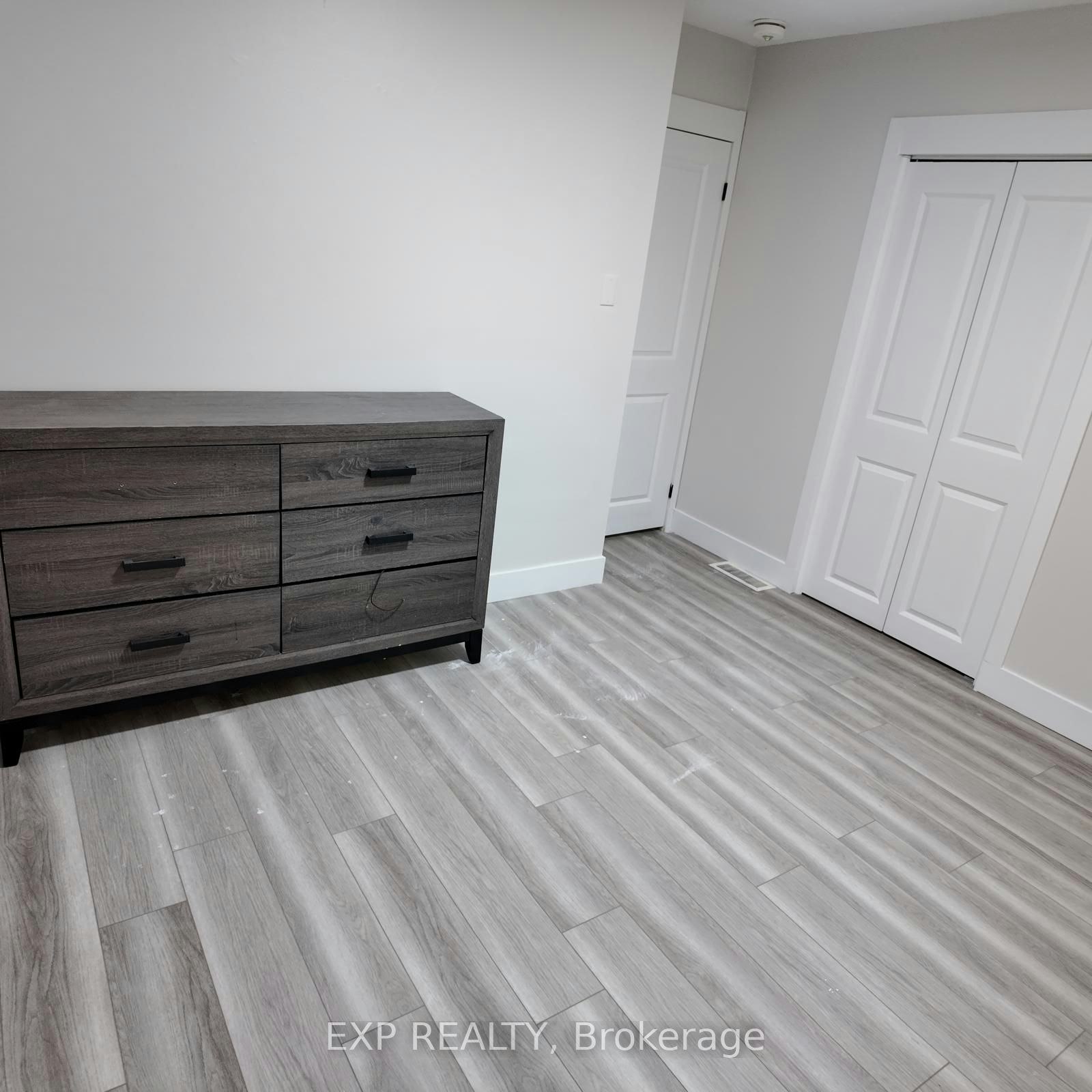 Upper-74 Almond Road, London, ON, N5Z 4C4 - 14