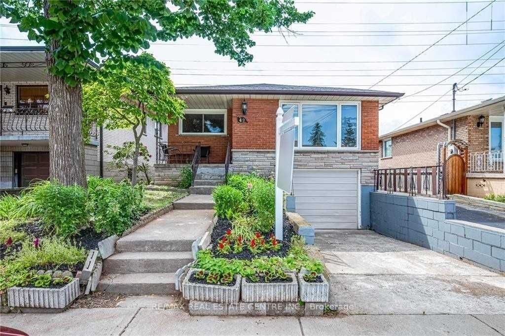 Bsmt-49 Selkirk Avenue, Hamilton, ON, L8H 5L6