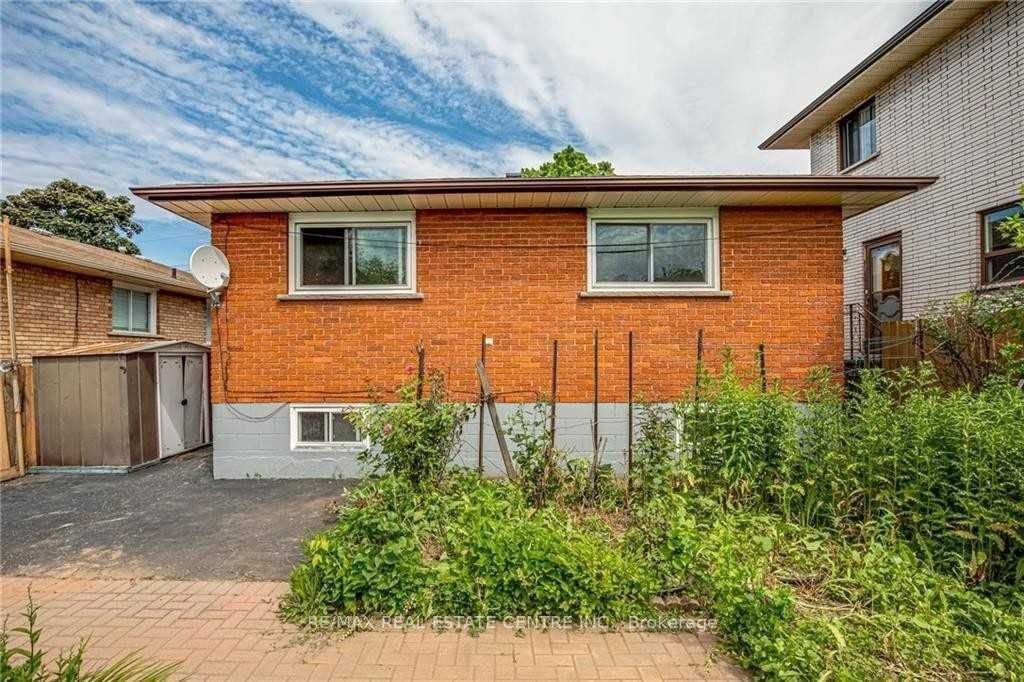 Bsmt-49 Selkirk Avenue, Hamilton, ON, L8H 5L6 - 4