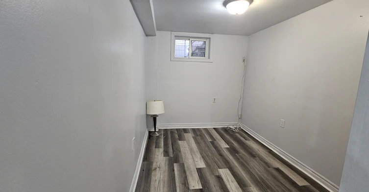 Bsmt-49 Selkirk Avenue, Hamilton, ON, L8H 5L6 - 17