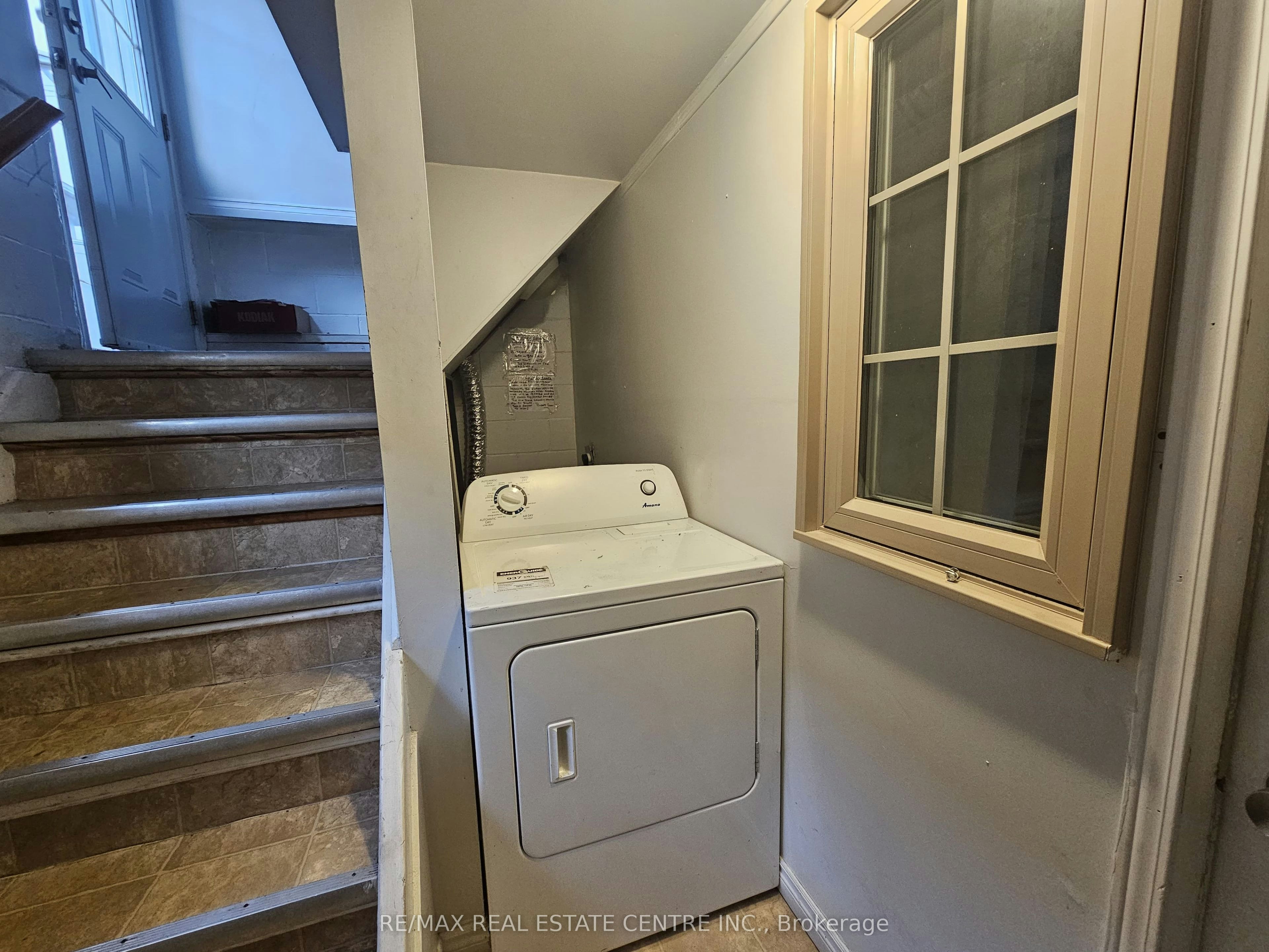 Bsmt-49 Selkirk Avenue, Hamilton, ON, L8H 5L6 - 18