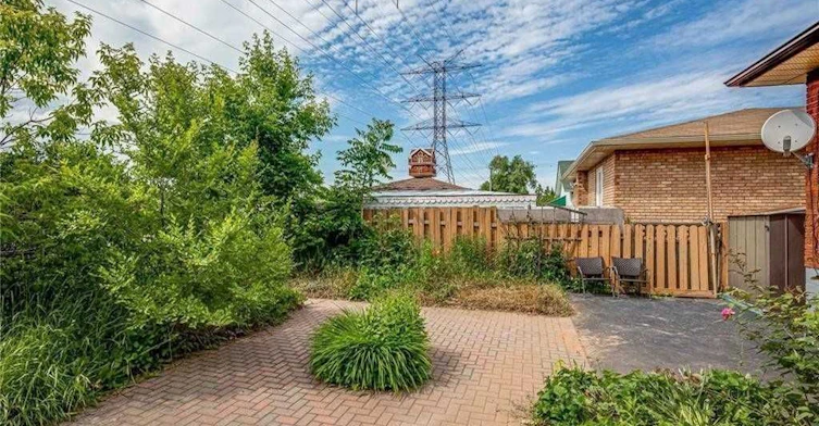 Bsmt-49 Selkirk Avenue, Hamilton, ON, L8H 5L6 - 5