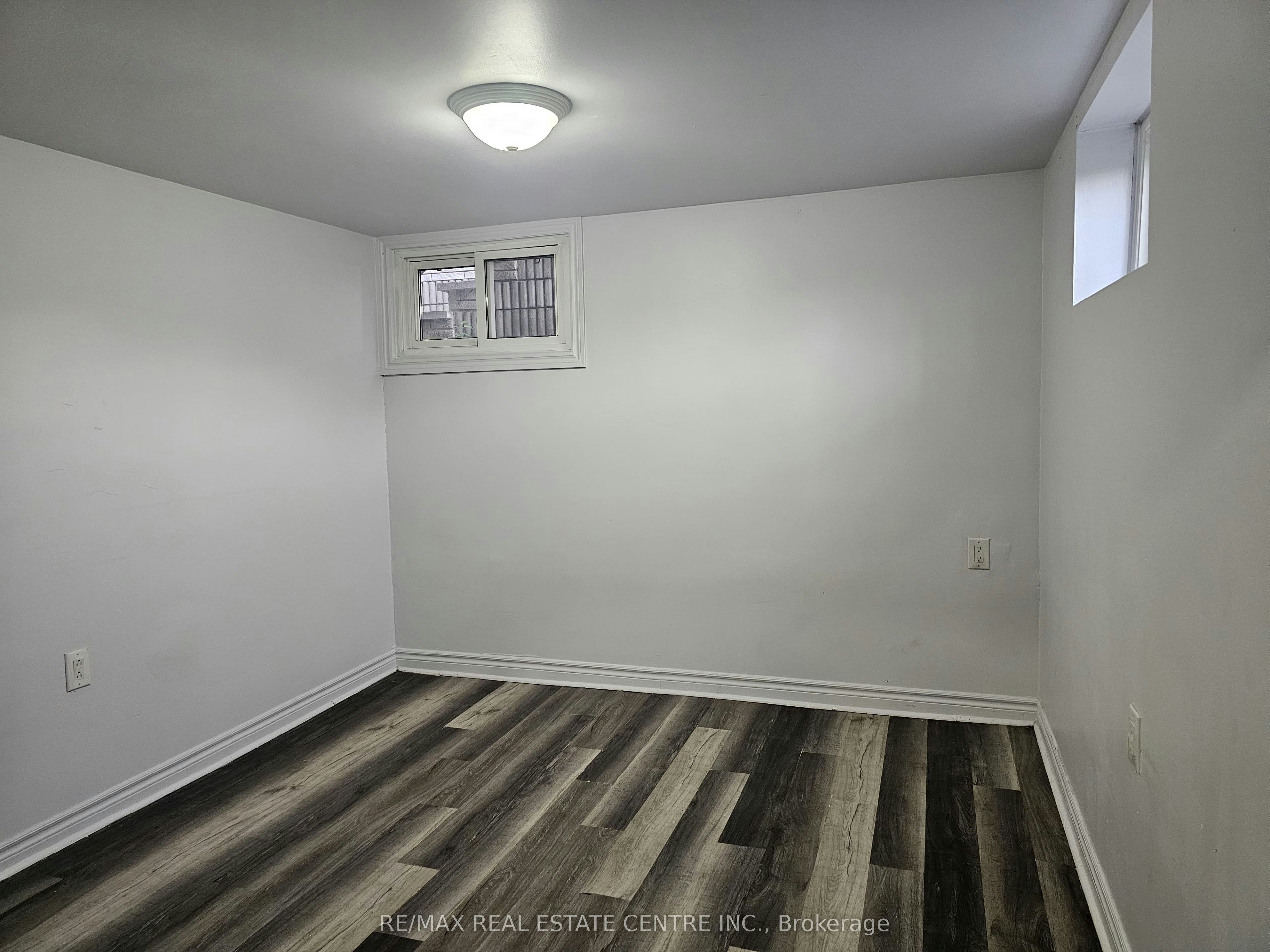 Bsmt-49 Selkirk Avenue, Hamilton, ON, L8H 5L6 - 9