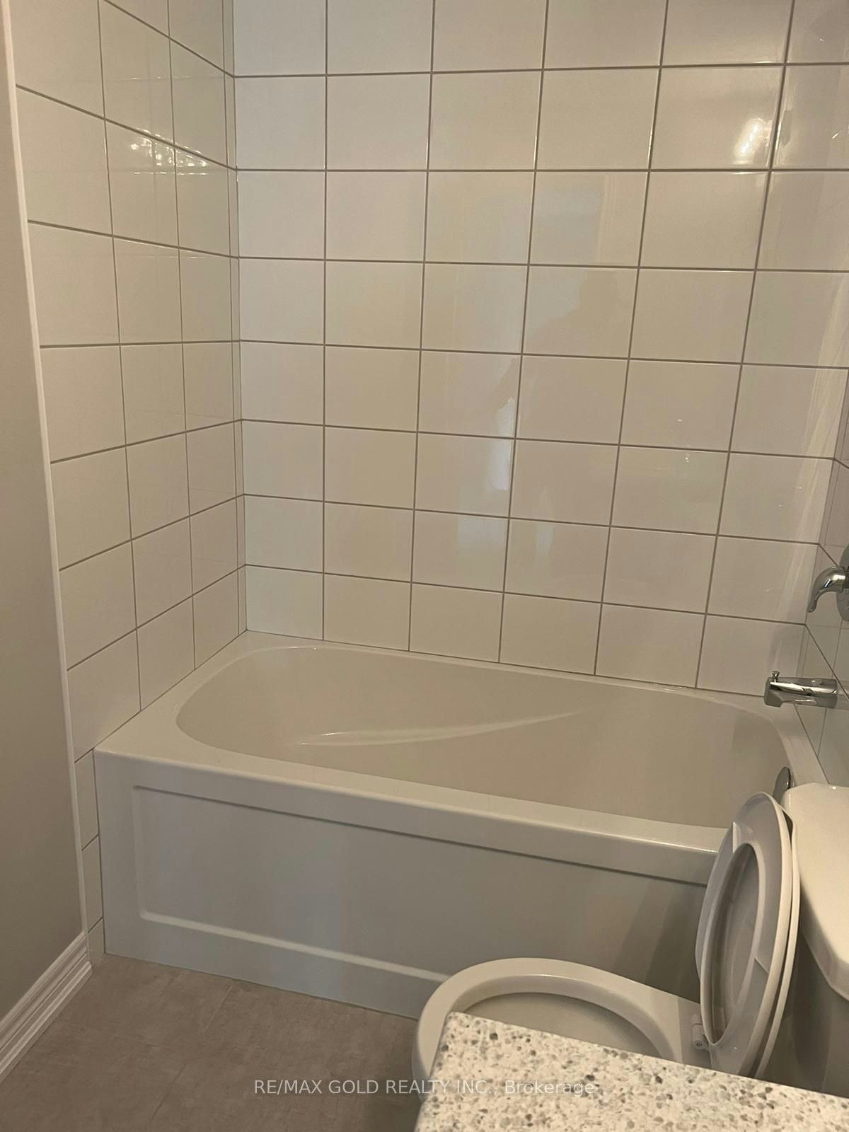 83 Pinot Crescent, Hamilton, ON, L8E 0J9 - 7