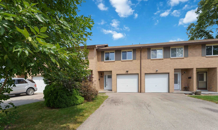 3-66 Summercrest Drive