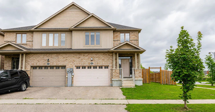 Lower-485 Avens Street, Waterloo, ON, N2V 0B4