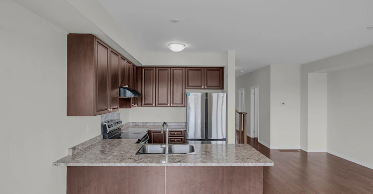 216 Explorer Way, Thorold, ON, L2V 0K2 - 15