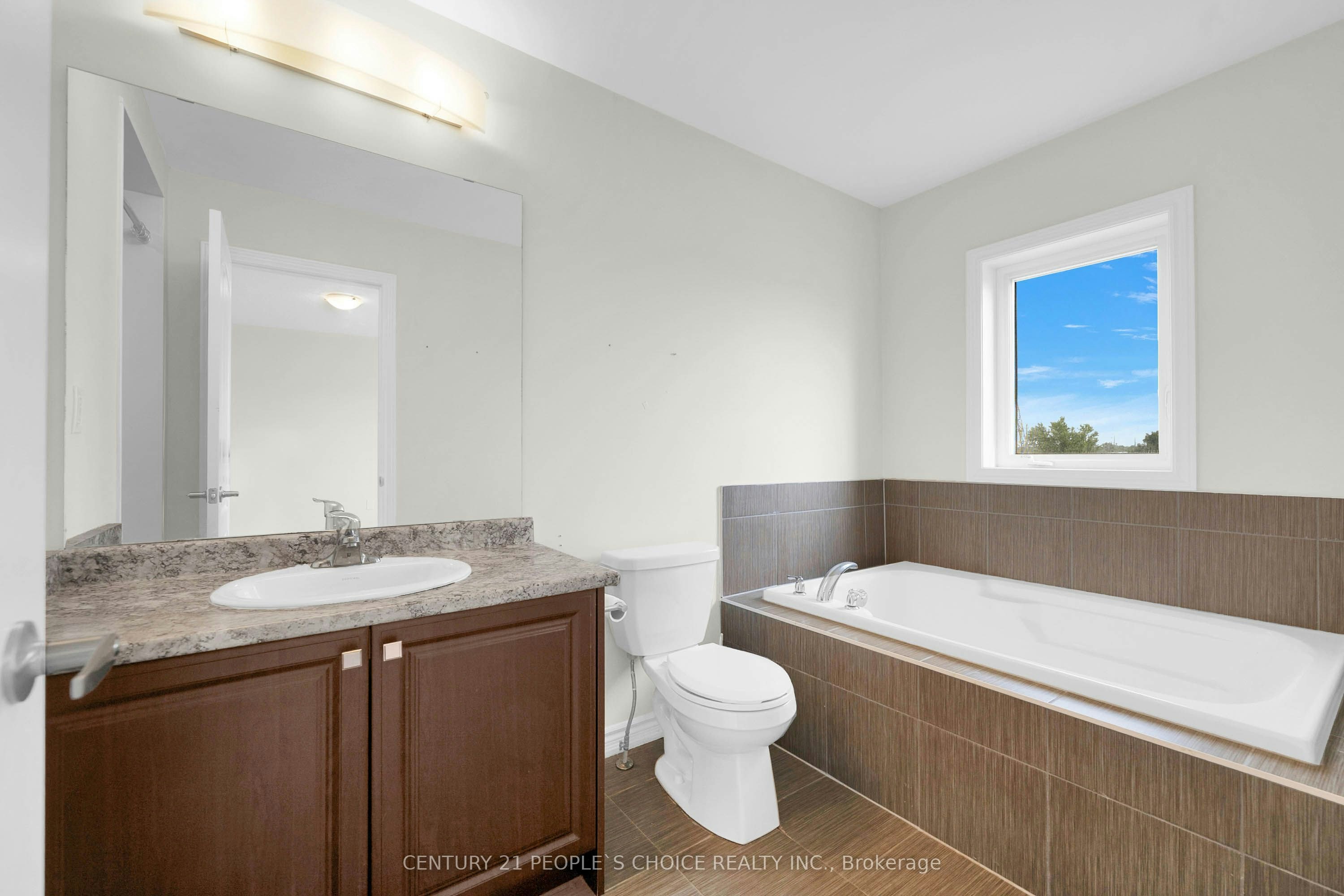 216 Explorer Way, Thorold, ON, L2V 0K2 - 25