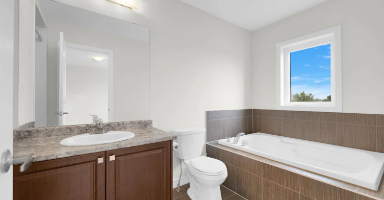 216 Explorer Way, Thorold, ON, L2V 0K2 - 25