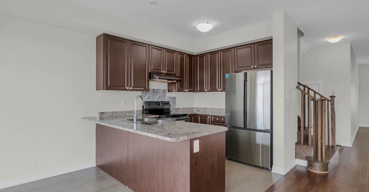 216 Explorer Way, Thorold, ON, L2V 0K2 - 14