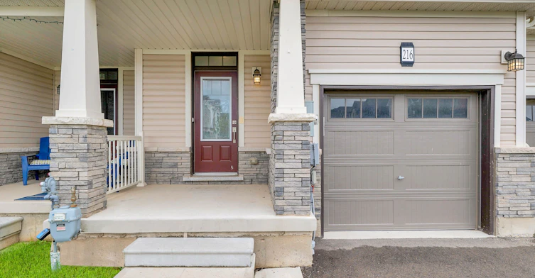 216 Explorer Way, Thorold, ON, L2V 0K2 - 3