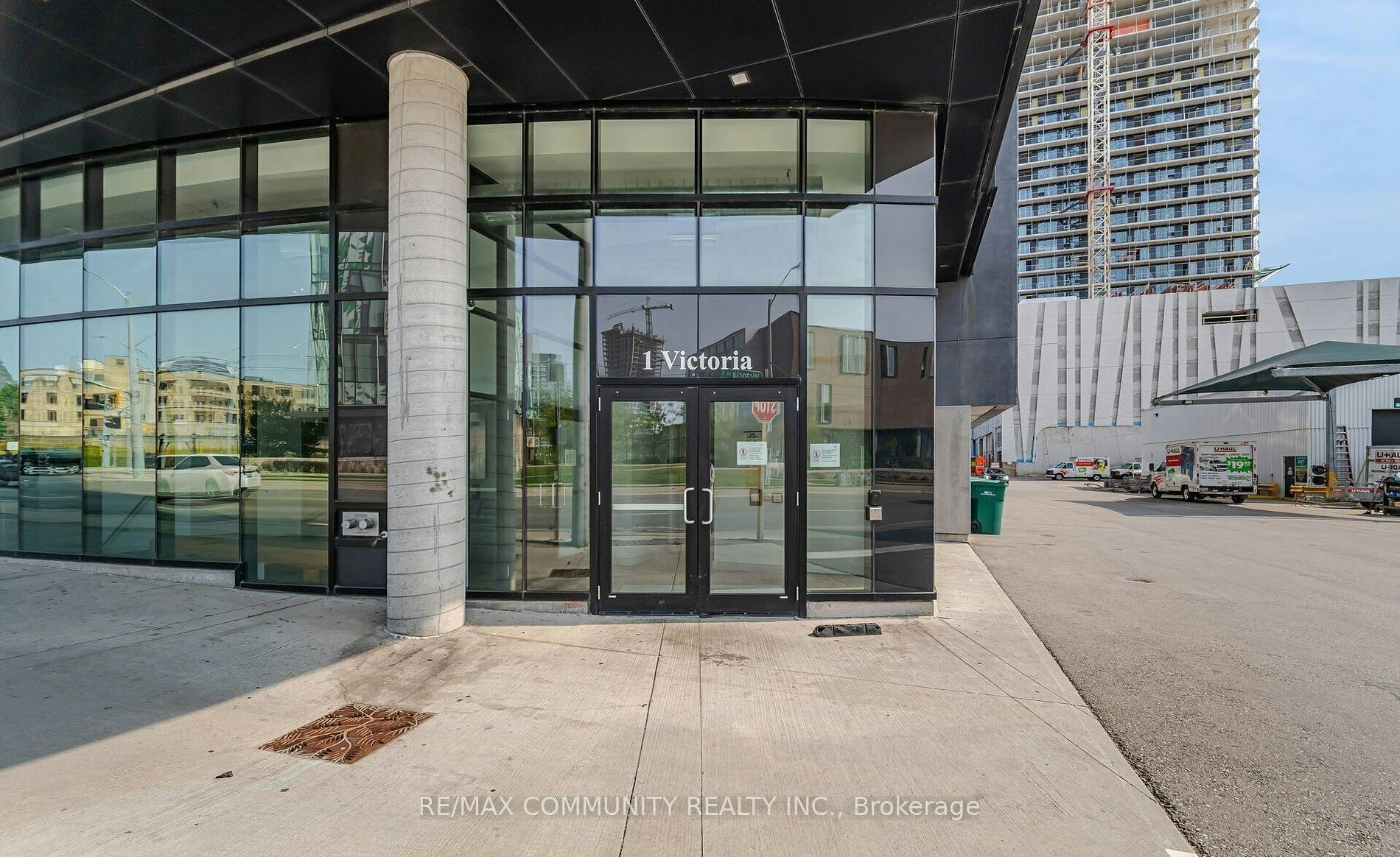 1708-1 Victoria Street, Kitchener, ON, N2G 0B5 - 2