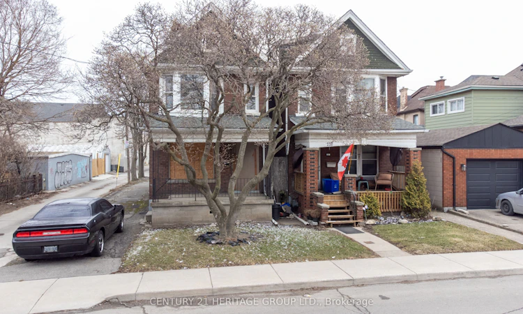 116-120 Barnesdale Avenue N