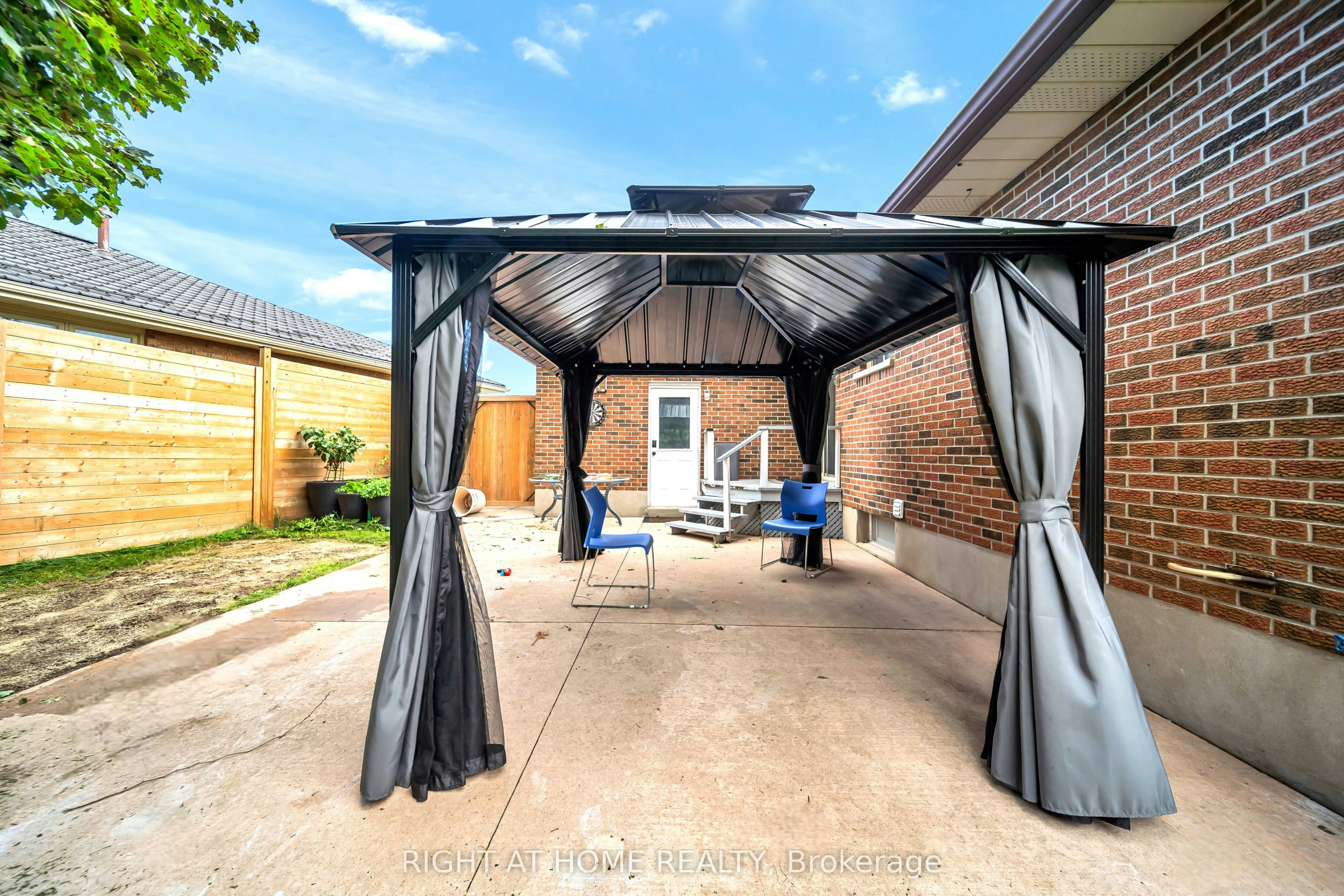 115 Countryside (Main Only) Crescent, Kitchener, ON, N2E 2S8 - 27
