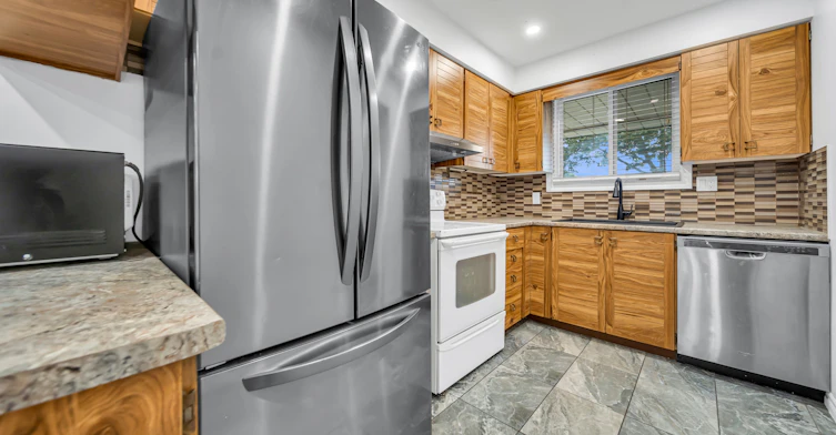 115 Countryside (Main Only) Crescent, Kitchener, ON, N2E 2S8 - 11