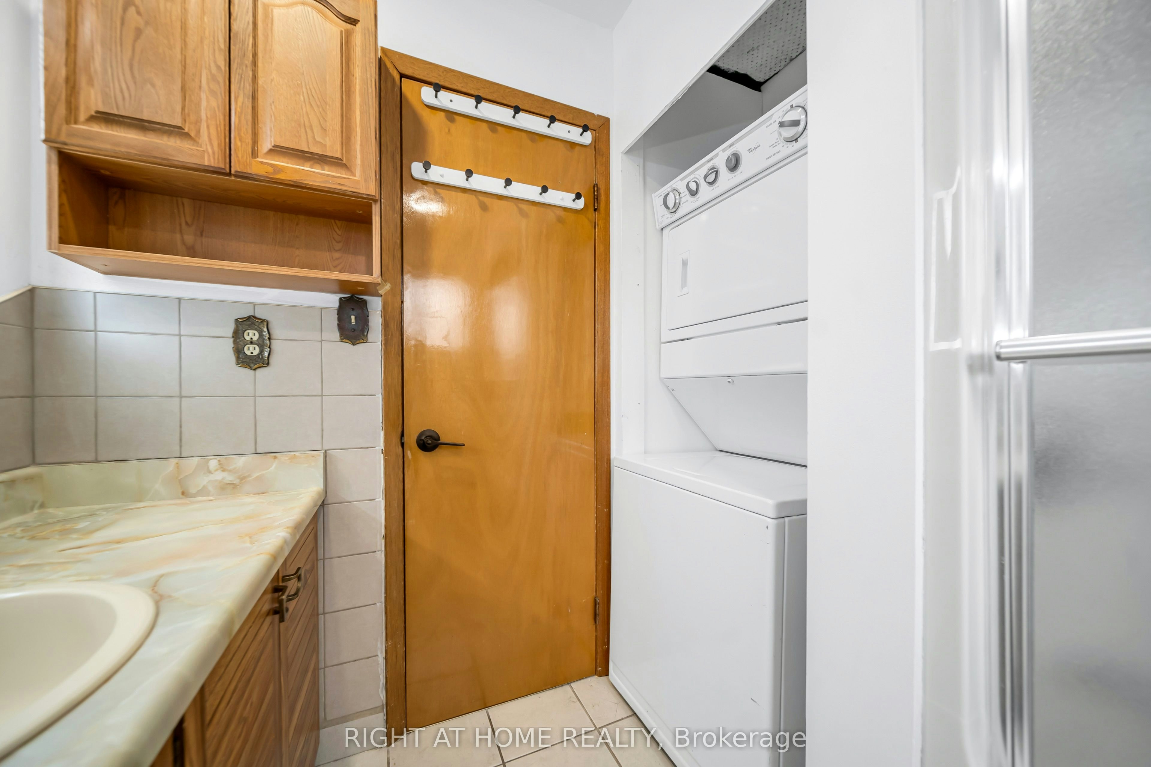 115 Countryside (Main Only) Crescent, Kitchener, ON, N2E 2S8 - 21