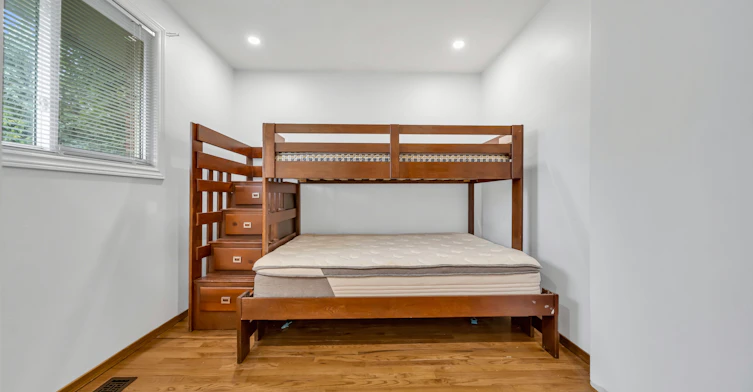 115 Countryside (Main Only) Crescent, Kitchener, ON, N2E 2S8 - 16