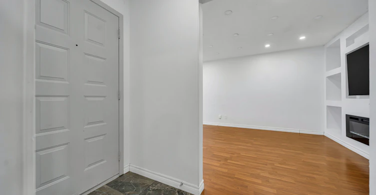 115 Countryside (Main Only) Crescent, Kitchener, ON, N2E 2S8 - 6