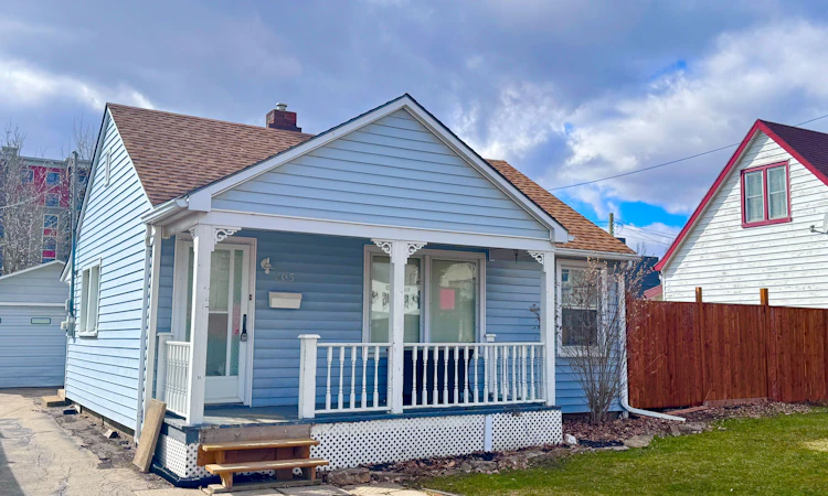 305 Crowland Avenue