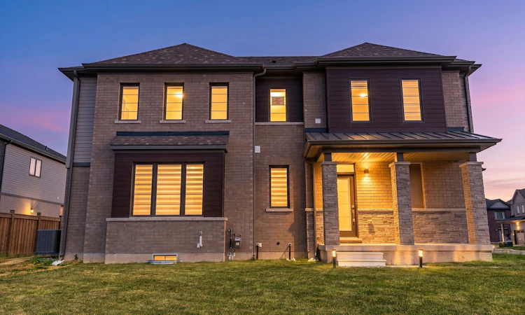 25 Heritage Way