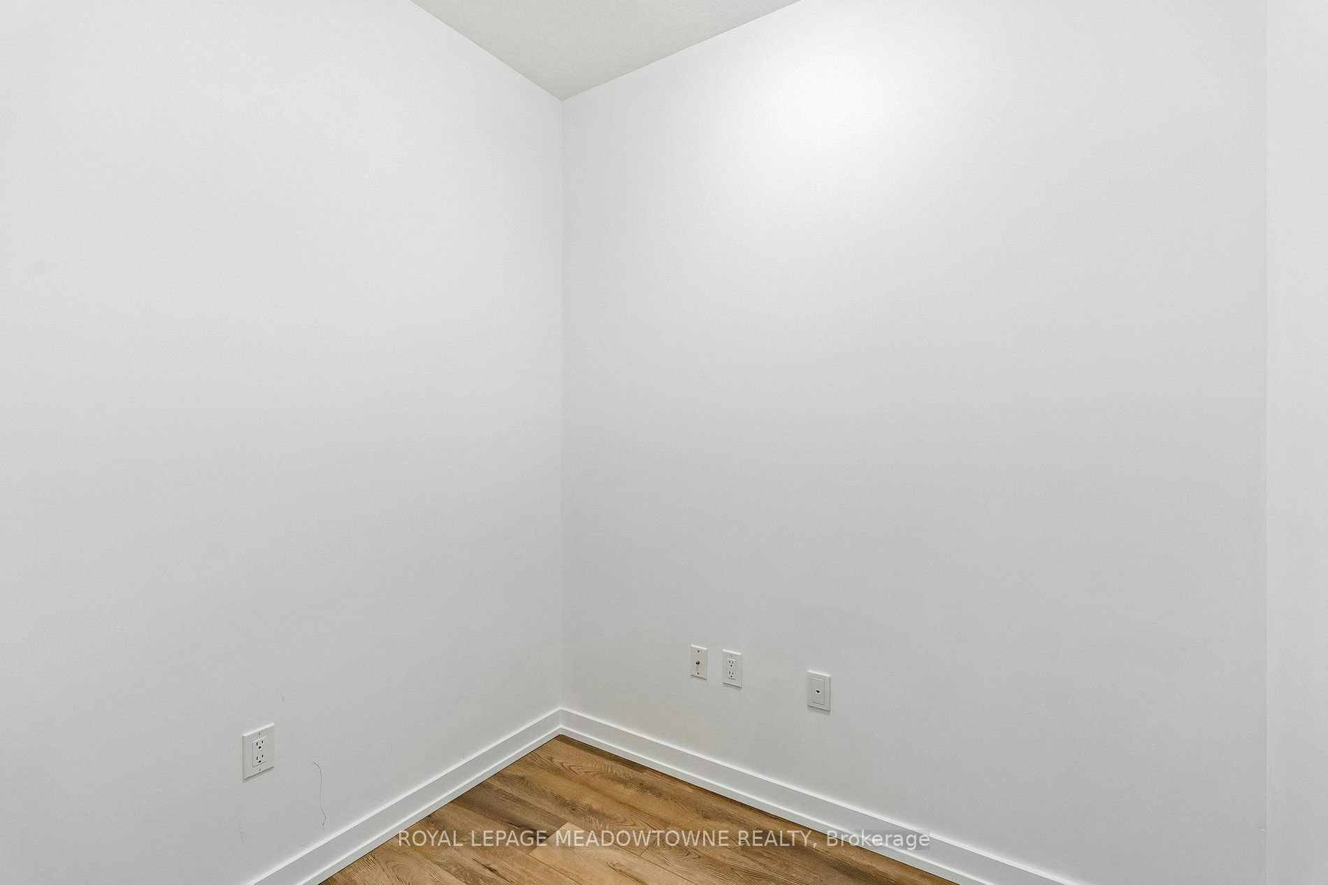 238-5055 Greenlane Road E, Lincoln, ON, L3J 2J3 - 29