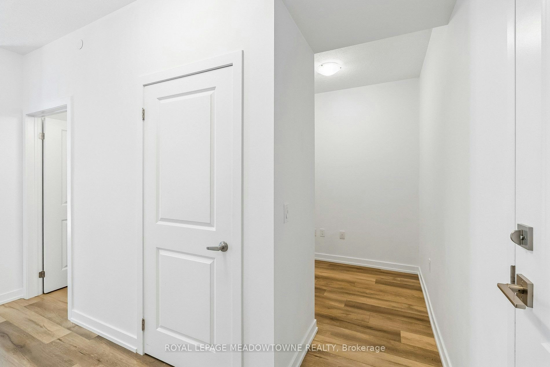 238-5055 Greenlane Road E, Lincoln, ON, L3J 2J3 - 10