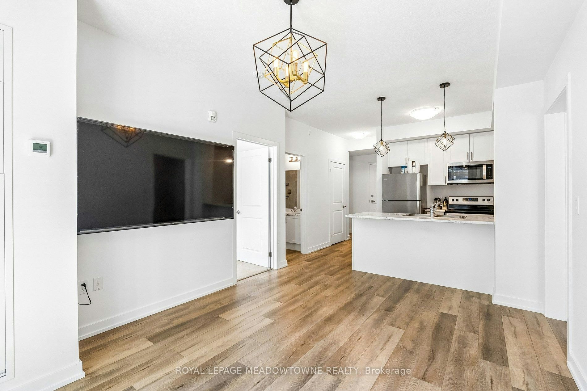 238-5055 Greenlane Road E, Lincoln, ON, L3J 2J3 - 17