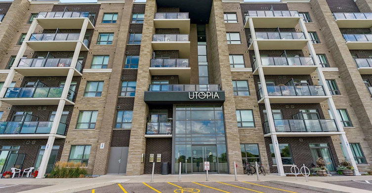 238-5055 Greenlane Road E, Lincoln, ON, L3J 2J3