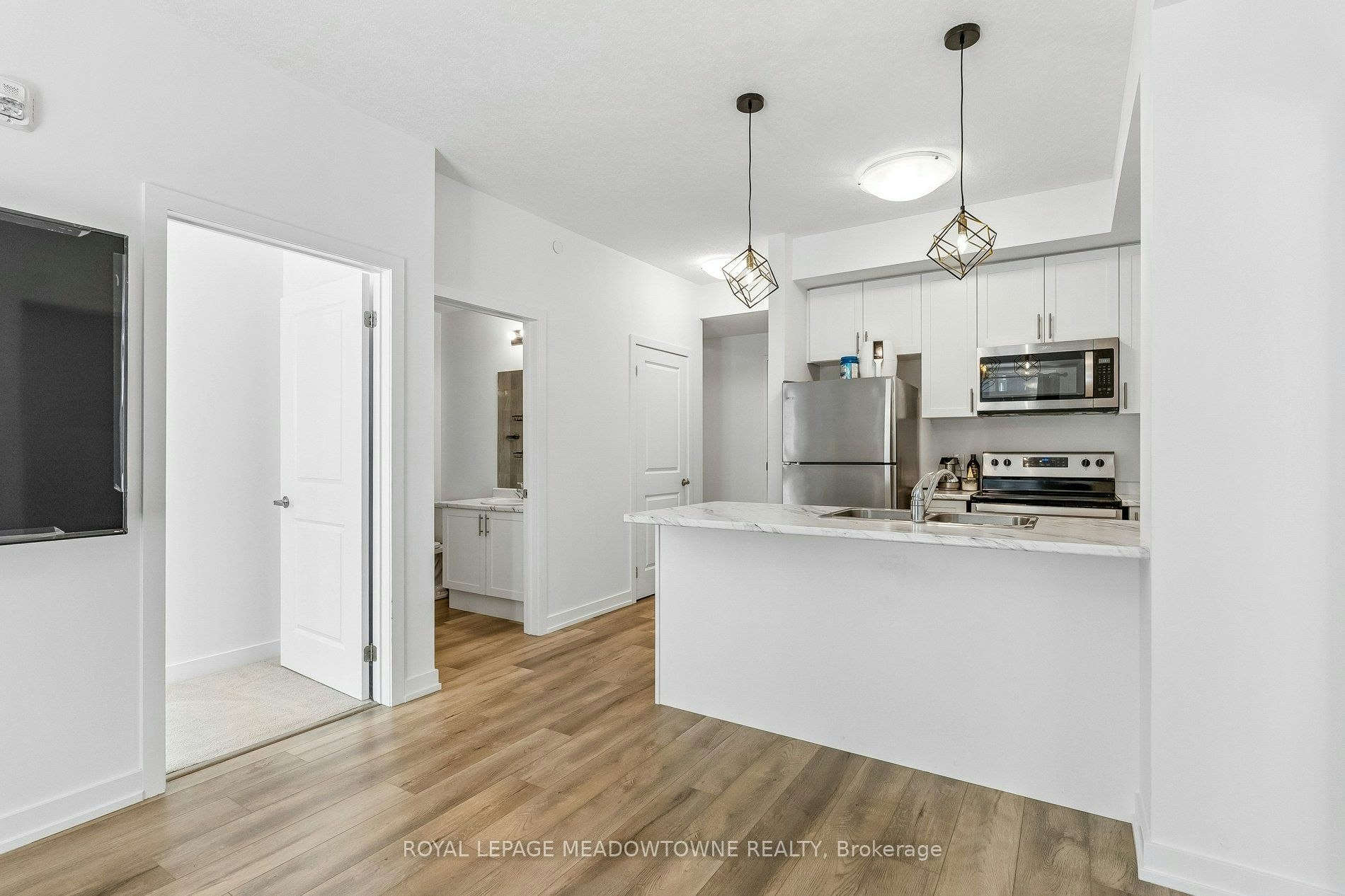 238-5055 Greenlane Road E, Lincoln, ON, L3J 2J3 - 16