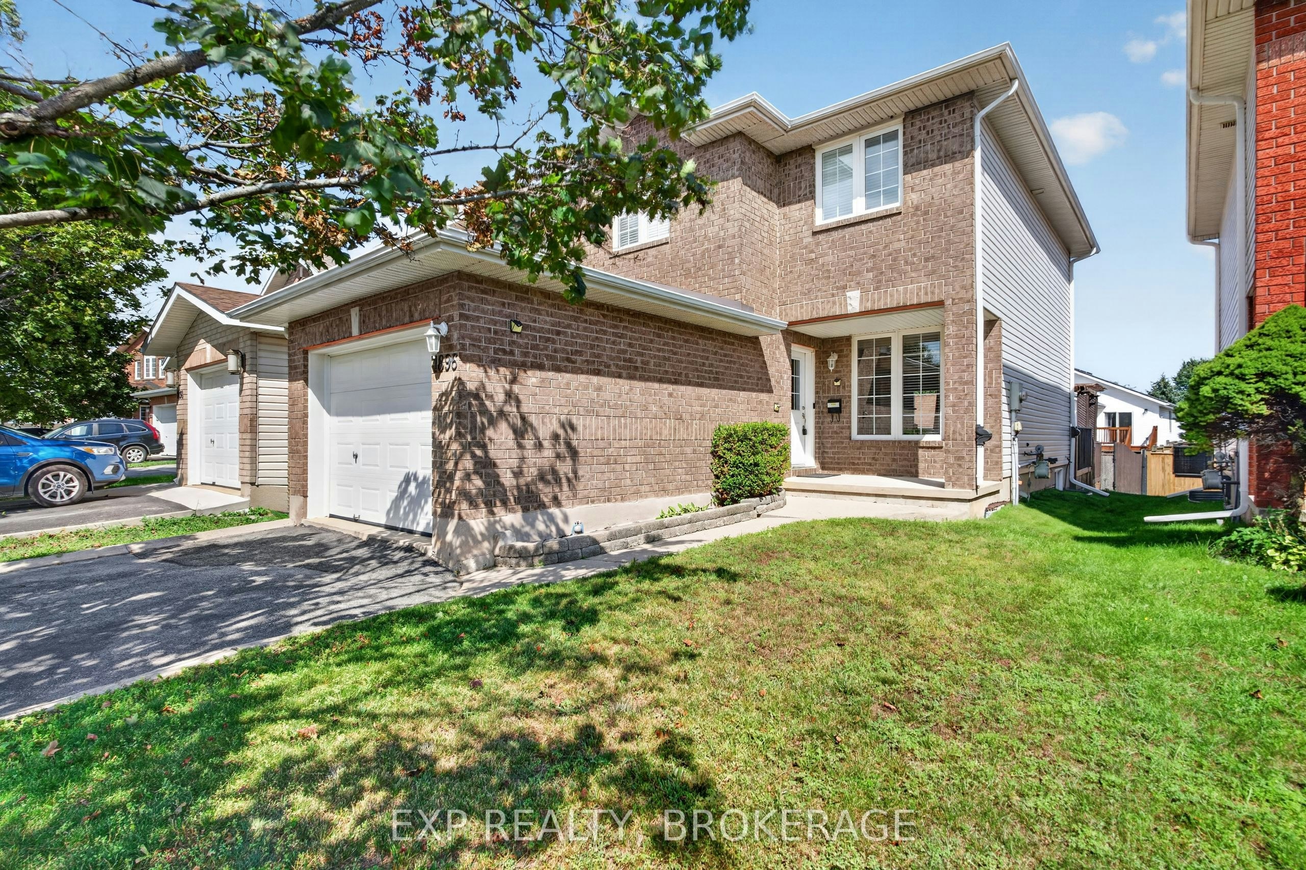 1896 Berrywood Crescent, Kingston, ON, K7P 3G4