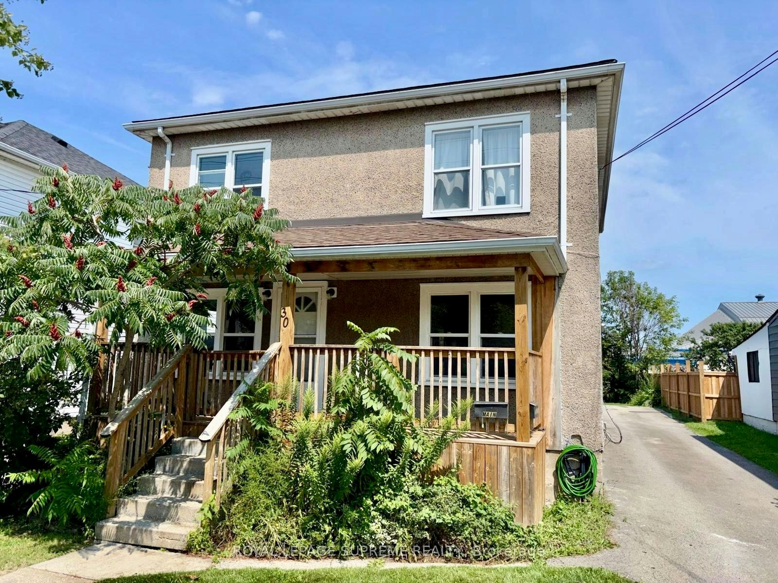 Main Floor-30 Fourth Street, Welland, ON, L3B 4X6 - 2