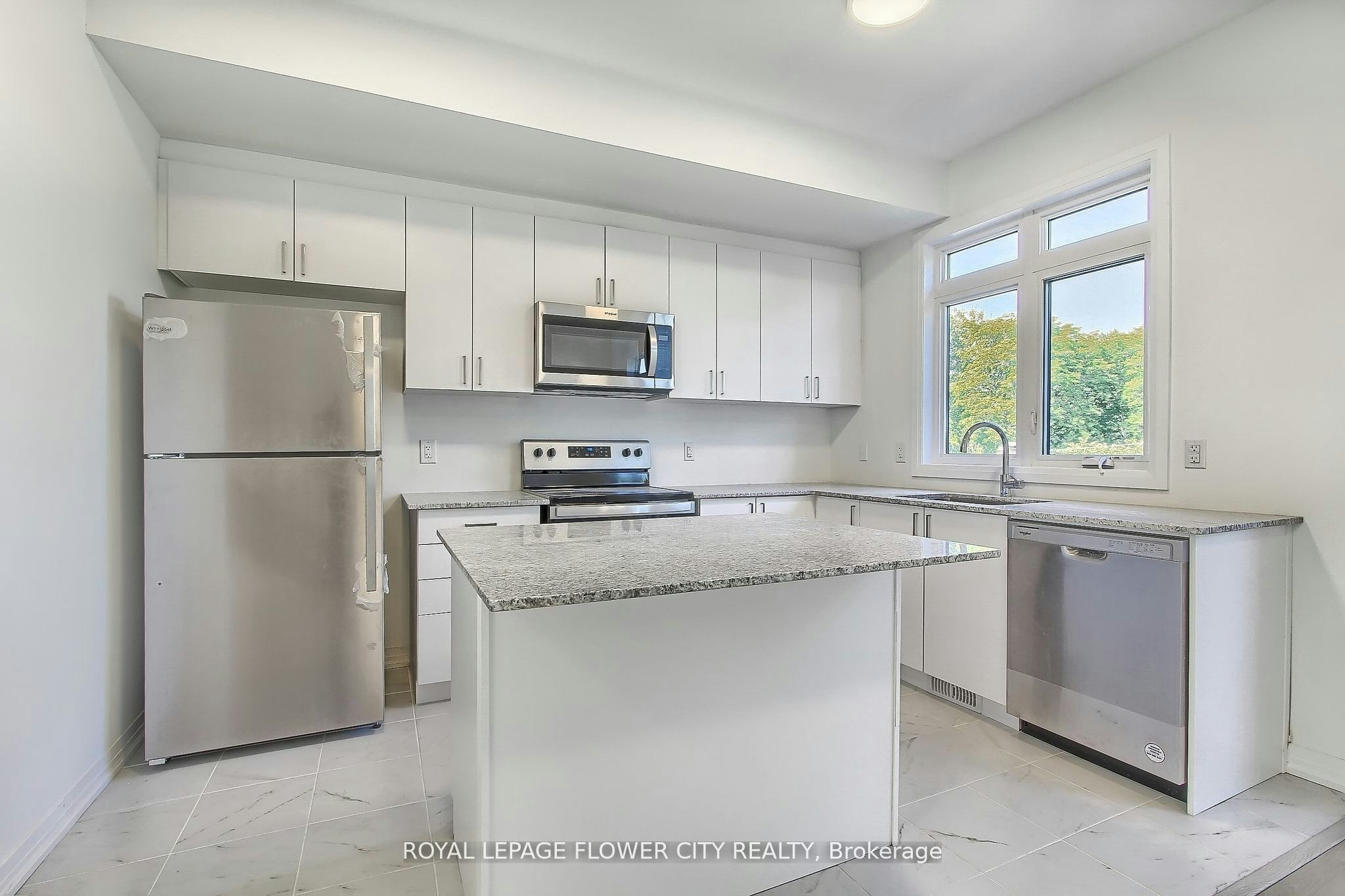 69 Sidney Rose Common N/A, St. Catharines, ON, L2T 0B3 - 11