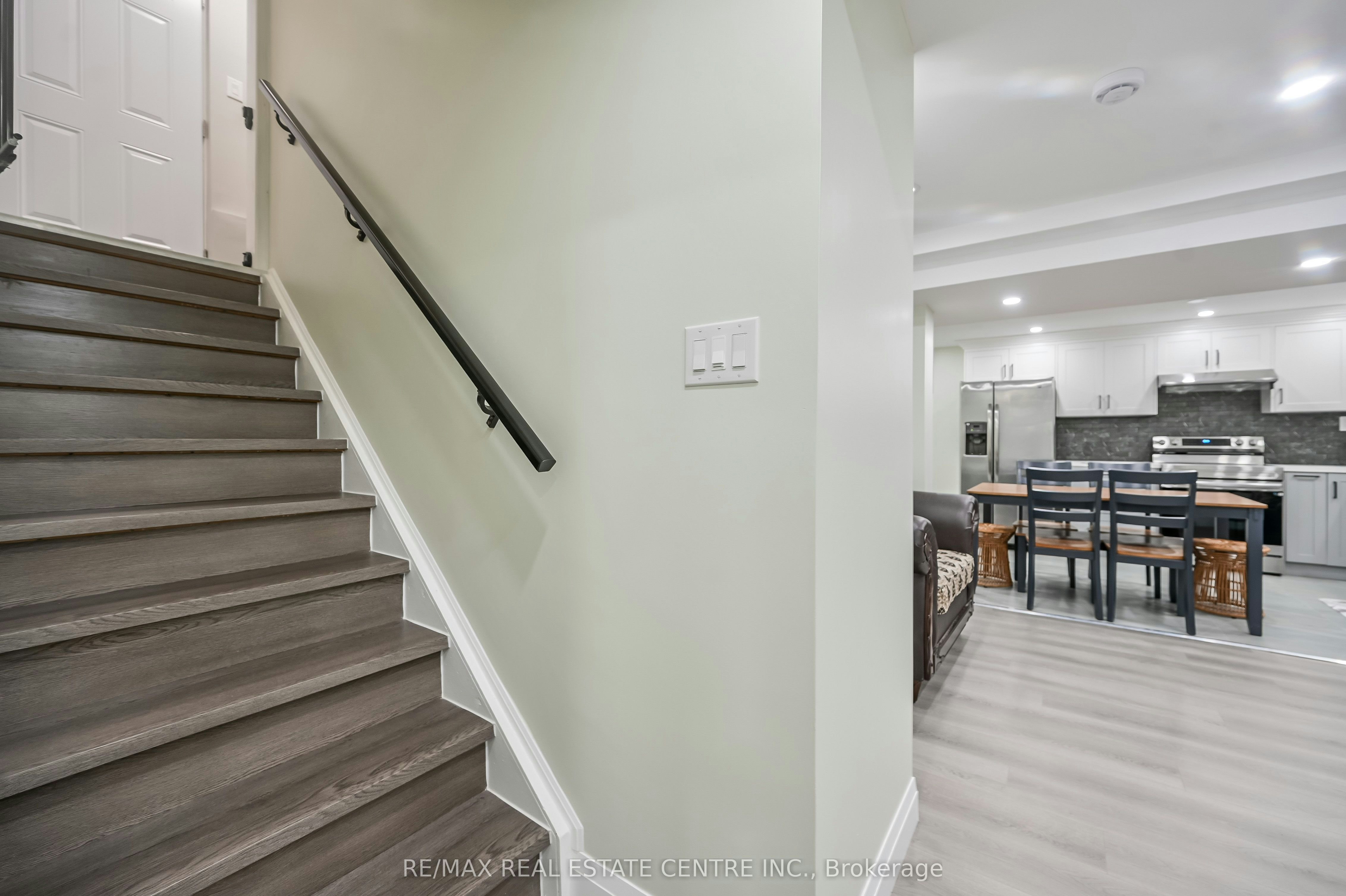 Lower Unit-31 Joseph Court, Hamilton, ON, L9C 7J4 - 5