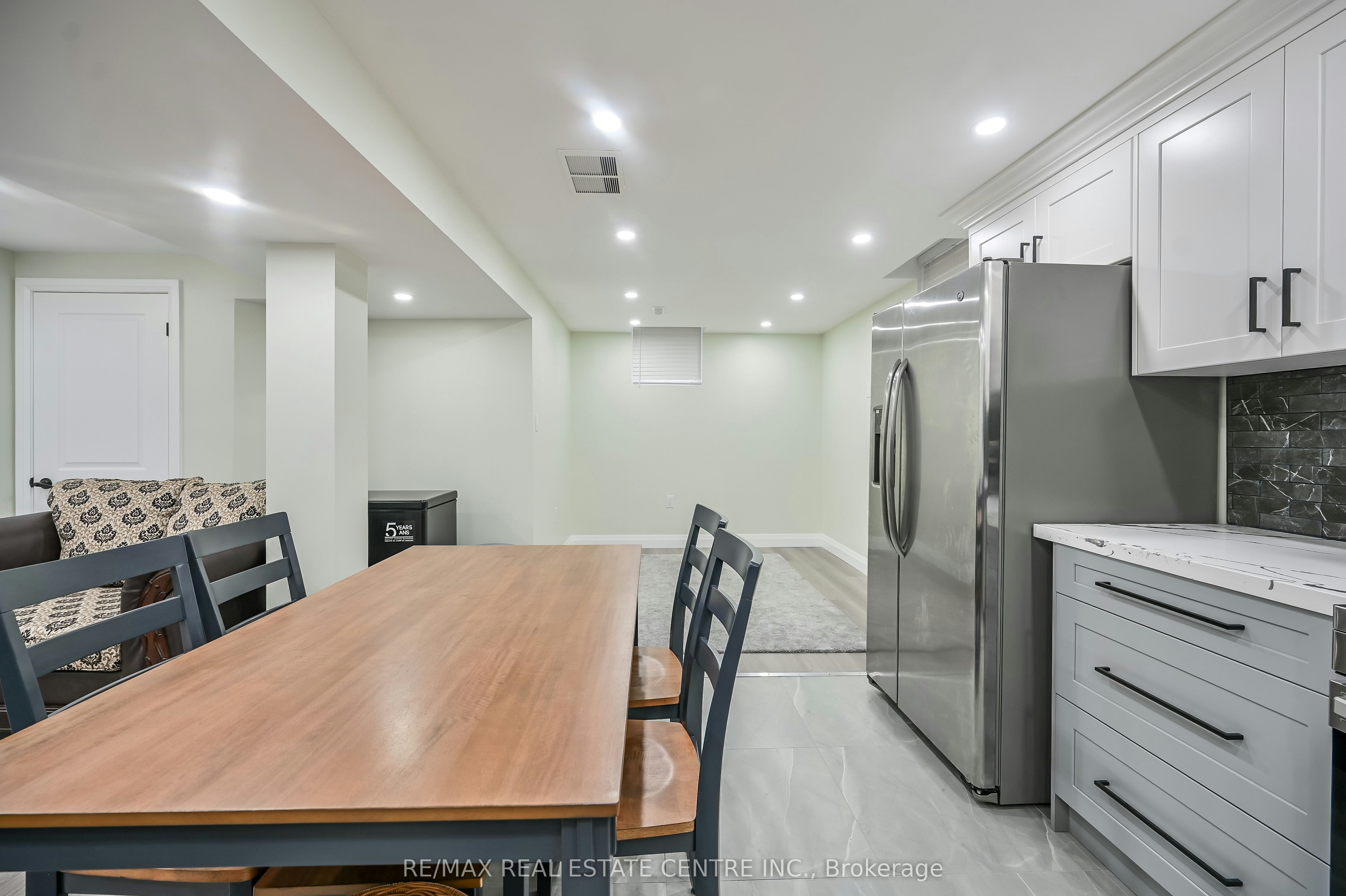 Lower Unit-31 Joseph Court, Hamilton, ON, L9C 7J4 - 11