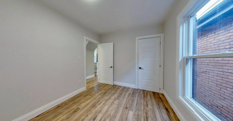 39 Holton Avenue N, Hamilton, ON, L8L 6H3 - 16