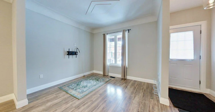 39 Holton Avenue N, Hamilton, ON, L8L 6H3 - 7