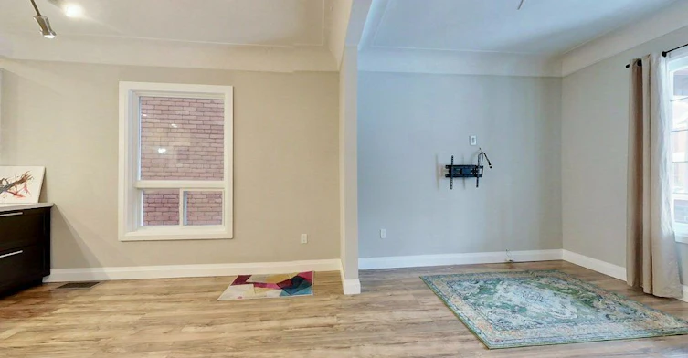 39 Holton Avenue N, Hamilton, ON, L8L 6H3 - 6