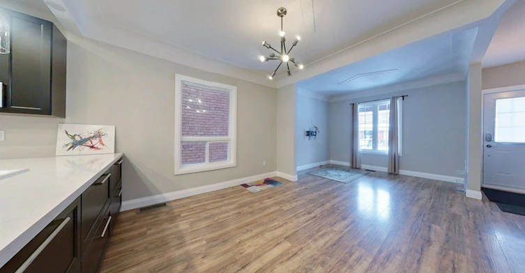 39 Holton Avenue N, Hamilton, ON, L8L 6H3 - 8