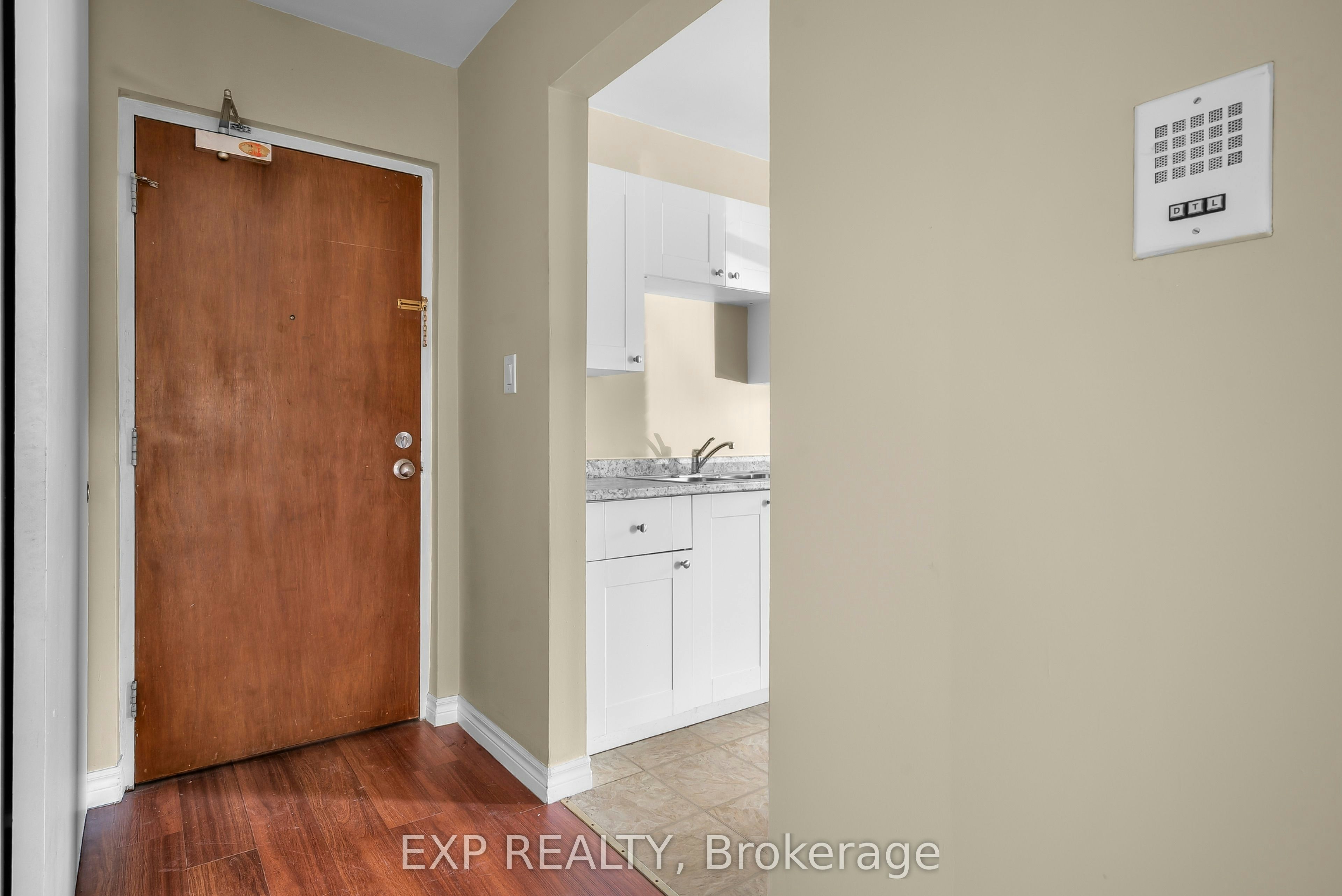 5-4663 Huron Street, Niagara Falls, ON, L2E 2H7 - 4